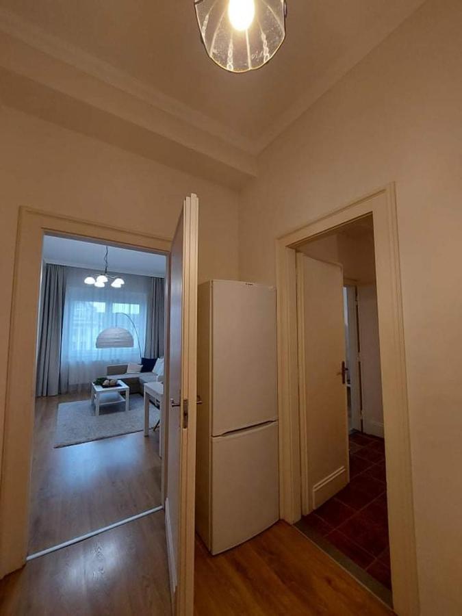 Alfoeldi Palace Apartman Debrecen Bagian luar foto
